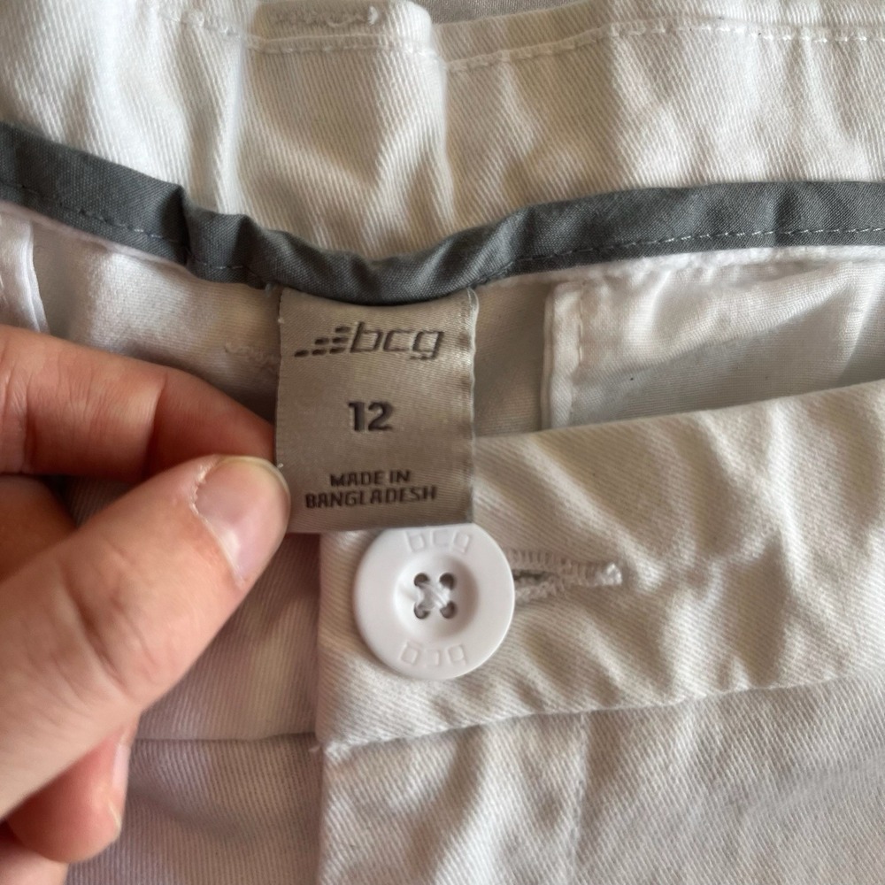 BCG Women White Twill Chino Shorts Size 12 Cotton Blend Casual Summer 098223 - Picture 3 of 6